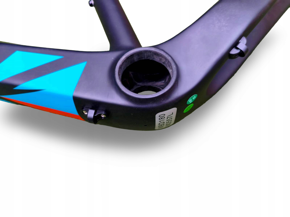 RAMA ROWEROWA KARBONOWA HARDTAIL MTB XC FUJI SLM 1.1 27.5 ROZMIAR 19"