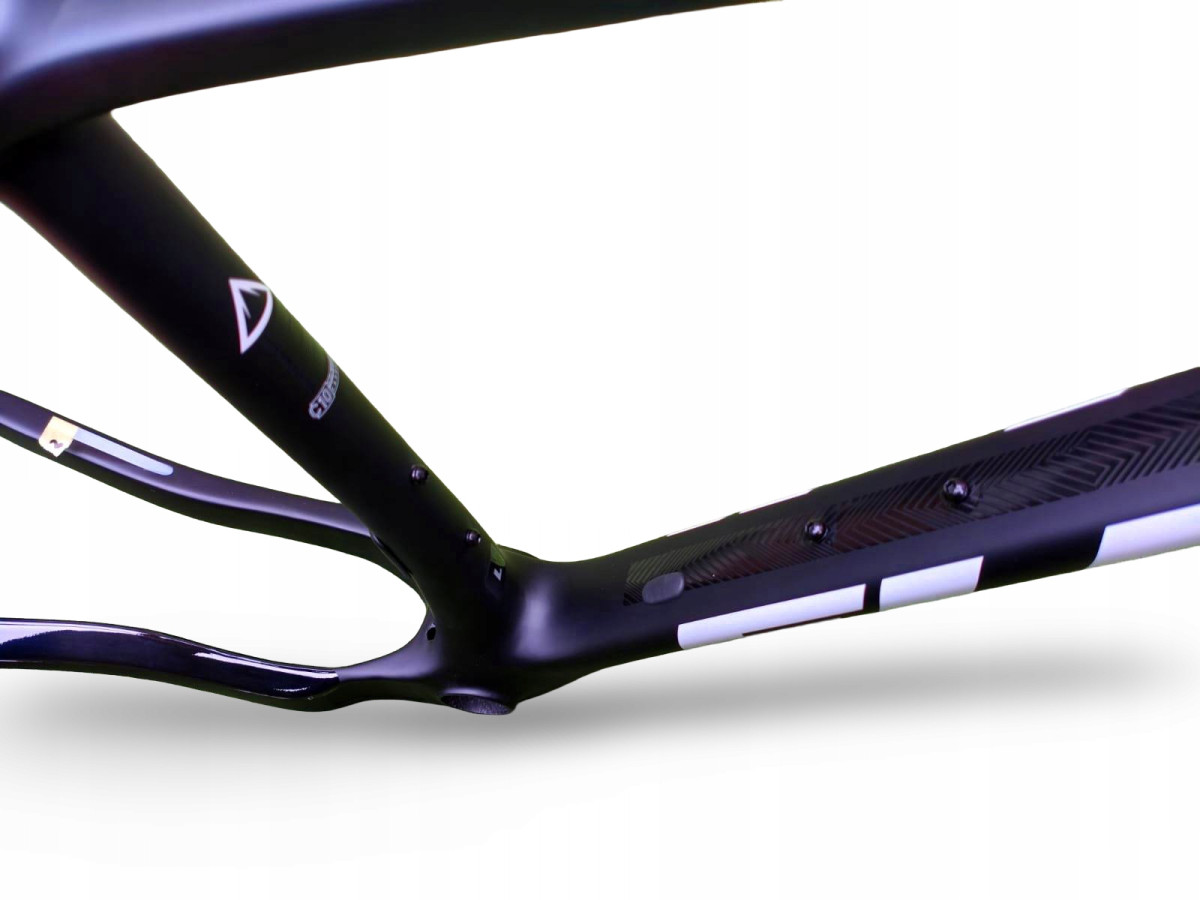 RAMA ROWEROWA KARBONOWA MTB XC MARATHON FUJI SLM 29 2.1 ROZMIAR 19"