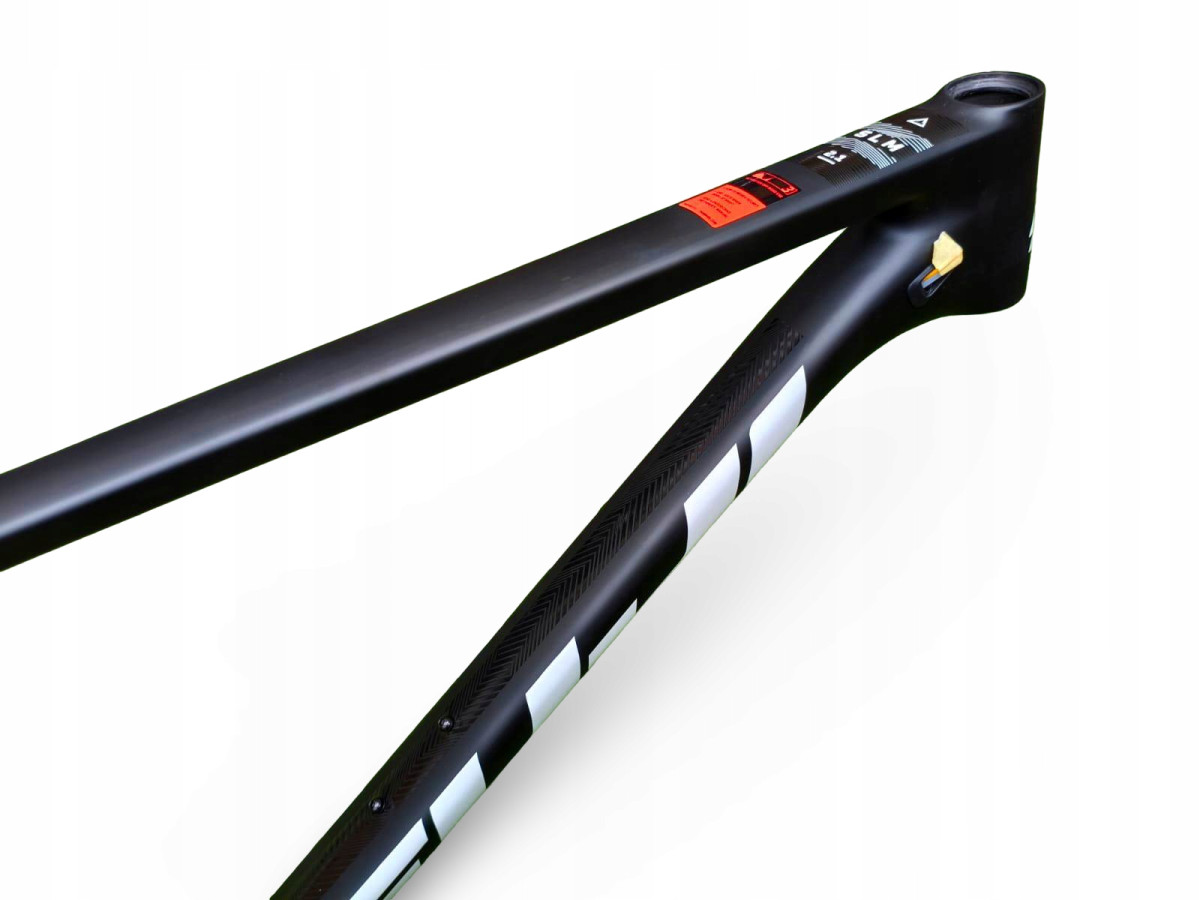 RAMA ROWEROWA KARBONOWA MTB XC MARATHON FUJI SLM 29 2.1 ROZMIAR 19"