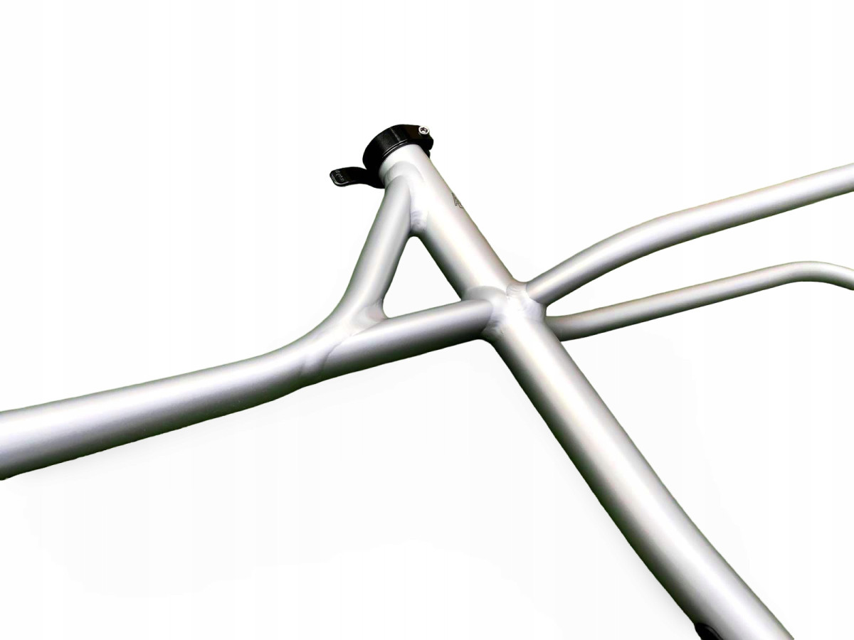 RAMA ROWEROWA MTB XC FUJI TAHOE 29 1.3 ROZMIAR 21" SATIN SILVER