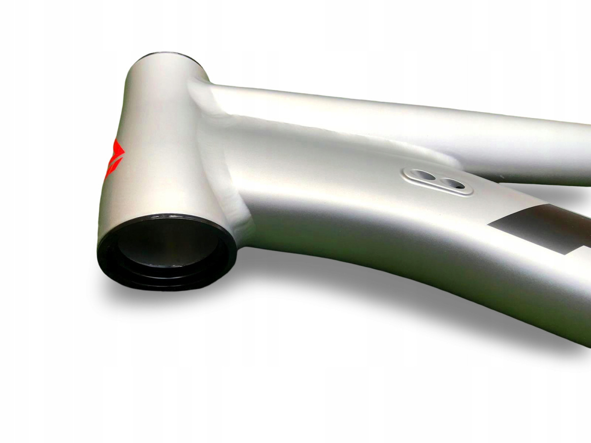 RAMA ROWEROWA MTB XC FUJI TAHOE 29 1.3 ROZMIAR 19" SATIN SILVER