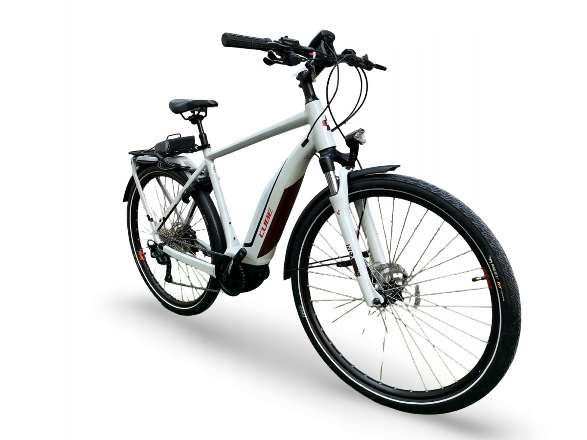 ROWER ELEKTRYCZNY CUBE TOURING HYBRID PRO BOSCH PERFORMANCE SHIMANO DEORE