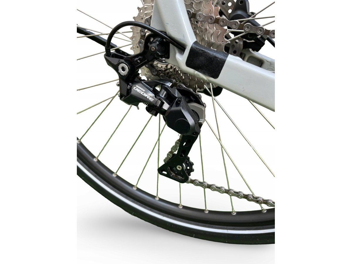 ROWER ELEKTRYCZNY CUBE TOURING HYBRID PRO BOSCH PERFORMANCE SHIMANO DEORE