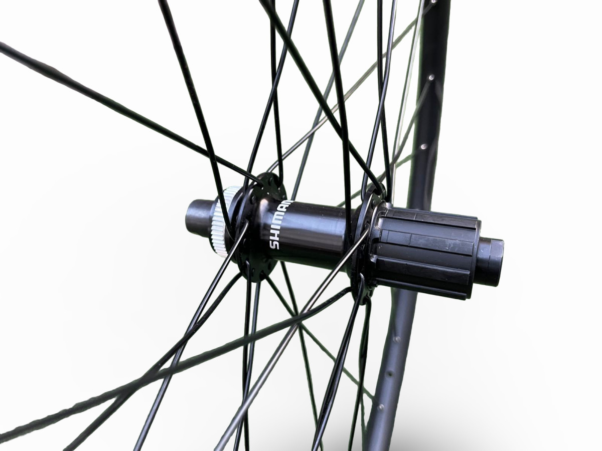 KOŁO TYLNE 28" SHIMANO WH-RS171 DISC 12X142MM