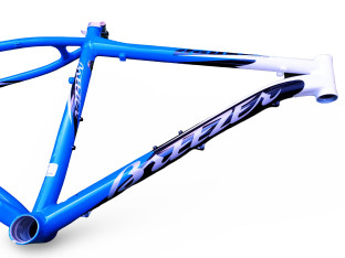 RAMA ROWEROWA MTB XC HARDTAIL BREEZER THUNDER 29 COMP ROZMIAR 18.5"