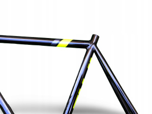 RAMA ROWEROWA TOROWA OSTRE KOŁO FUJI TRACK COMP ROZMIAR 61CM WIDELEC CR-MO