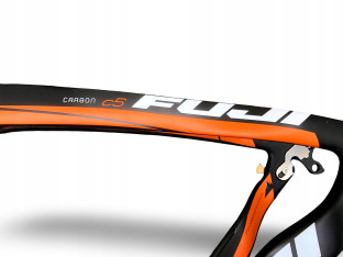 RAMA ROWEROWA TIME TRIAL TRIATHLON FUJI NORCOM STRAIGHT 2.3 57CM KARBONOWA