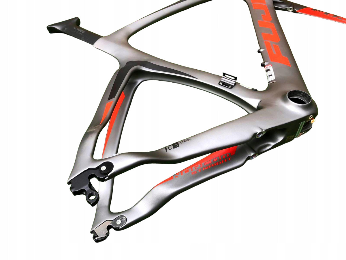 RAMA ROWEROWA FUJI NORCOM STRAIGHT 2.1 ROZMIAR 53CM SATIN GRAY/RED ORANGE