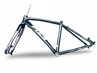 RAMA ROWEROWA FUJI FINEST SZOSOWA 1.1 C-D ROZMIAR 47CM DEEP TURQOUISE/CREAM