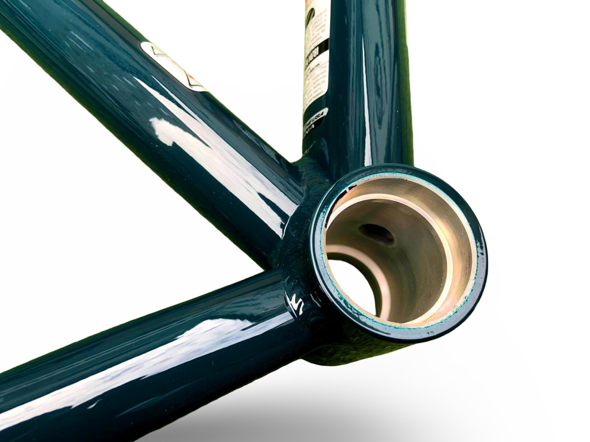 RAMA ROWEROWA FUJI FINEST SZOSOWA 1.1 C-D ROZMIAR 44CM DEEP TURQOUISE/CREAM