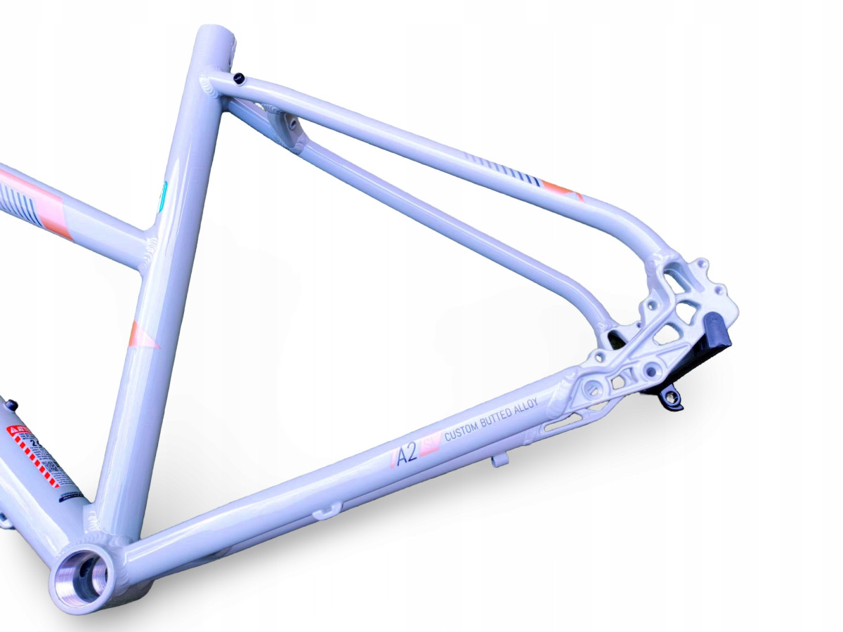 RAMA ROWEROWA CROSSOWA FUJI TRAVERSE 1.5D ST 18" CREAM/LIGHT COPPER