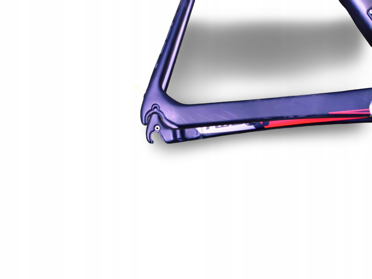 RAMA ROWEROWA SZOSOWA KARBONOWA FUJI SL 2.1 DISC 58CM SATIN CARBON