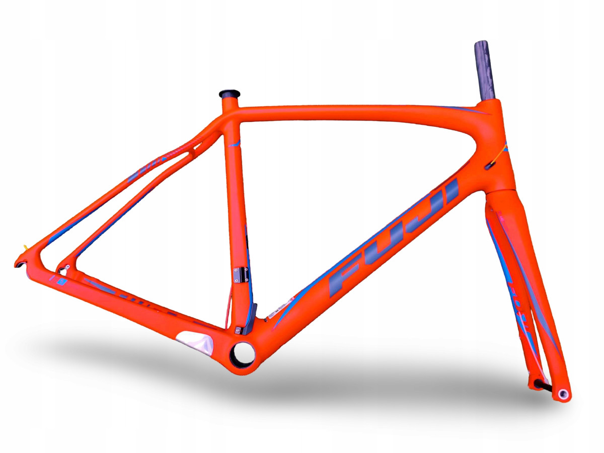 RAMA ROWEROWA SZOSOWA KARBONOWA FUJI GRAN FONDO 2.5 ROZMIAR 56CM