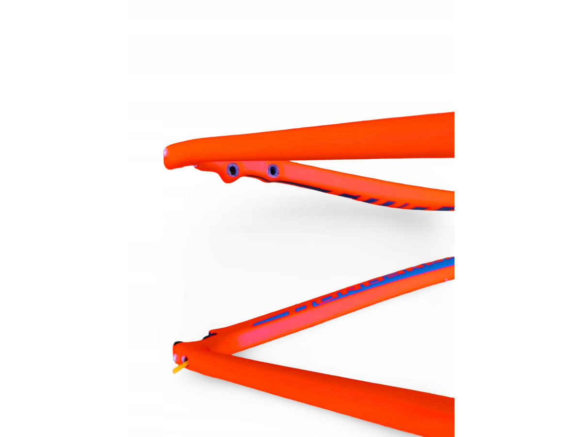 RAMA ROWEROWA SZOSOWA KARBONOWA FUJI GRAN FONDO 2.5 ROZMIAR 56CM