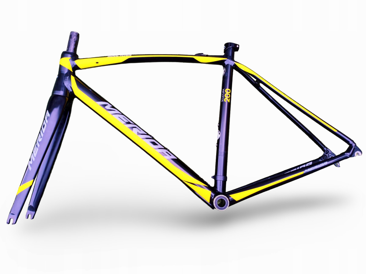 RAMA ROWEROWA UŻYWANA MERIDA SCULTURA 200 ROZMIAR 50CM WIDELEC KARBONOWY