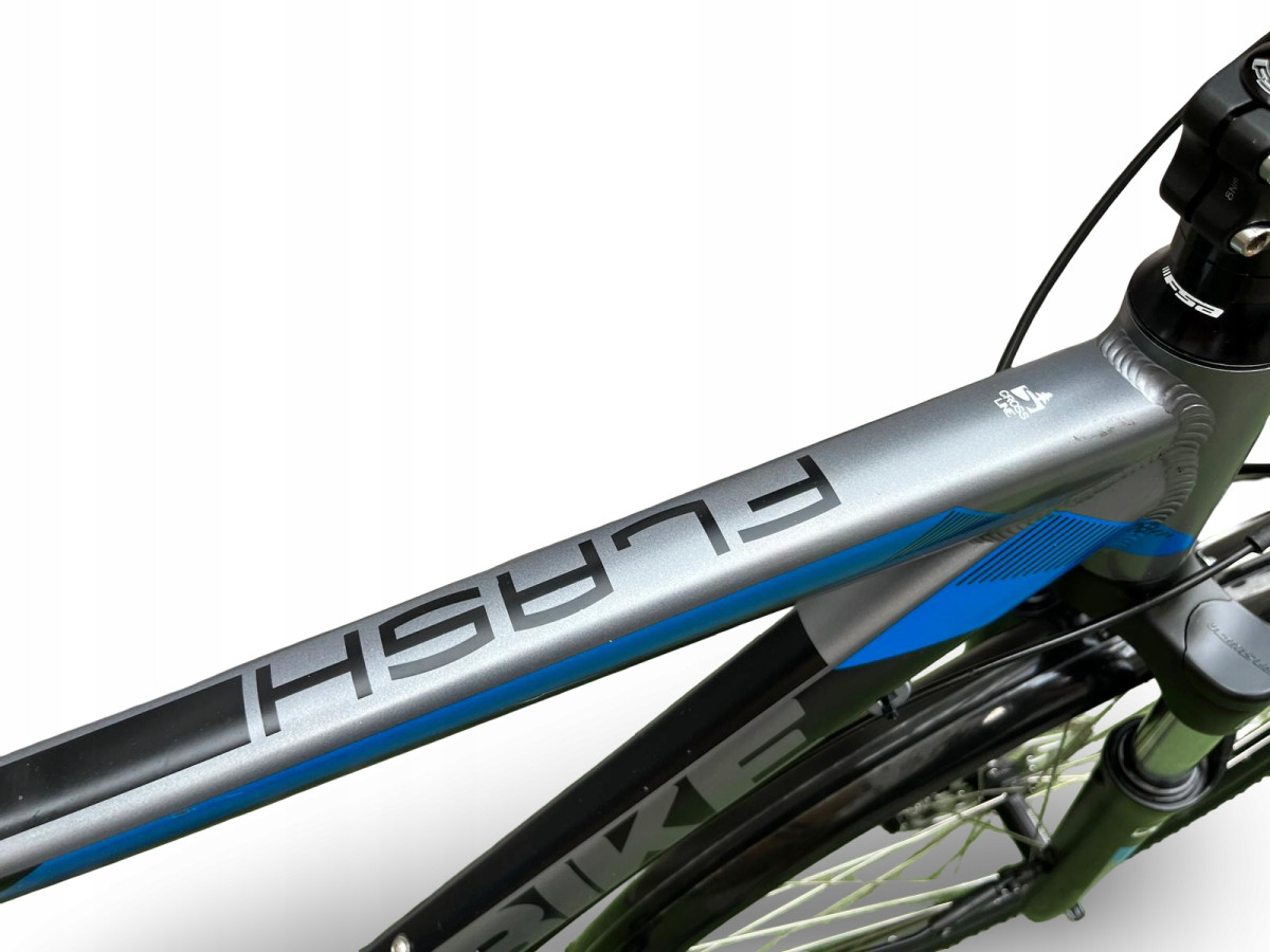 ROWER CROSSOWY UNIBIKE FLASH EQ RAMA 19" SHIMANO ALTUS HYDRAULIKA 3X8S