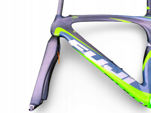 RAMA ROWEROWA AERO TRIATHLON TT FUJI D6 1.0 RH ROZMIAR 56CM + HAMULCE