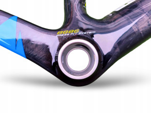 RAMA ROWEROWA KARBONOWA SZOSOWA FUJI ALTAMIRA 2.1 58CM NETAPP TEAM