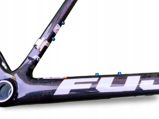 RAMA ROWEROWA KARBONOWA SZOSOWA FUJI ALTAMIRA 2.1 58CM NETAPP TEAM
