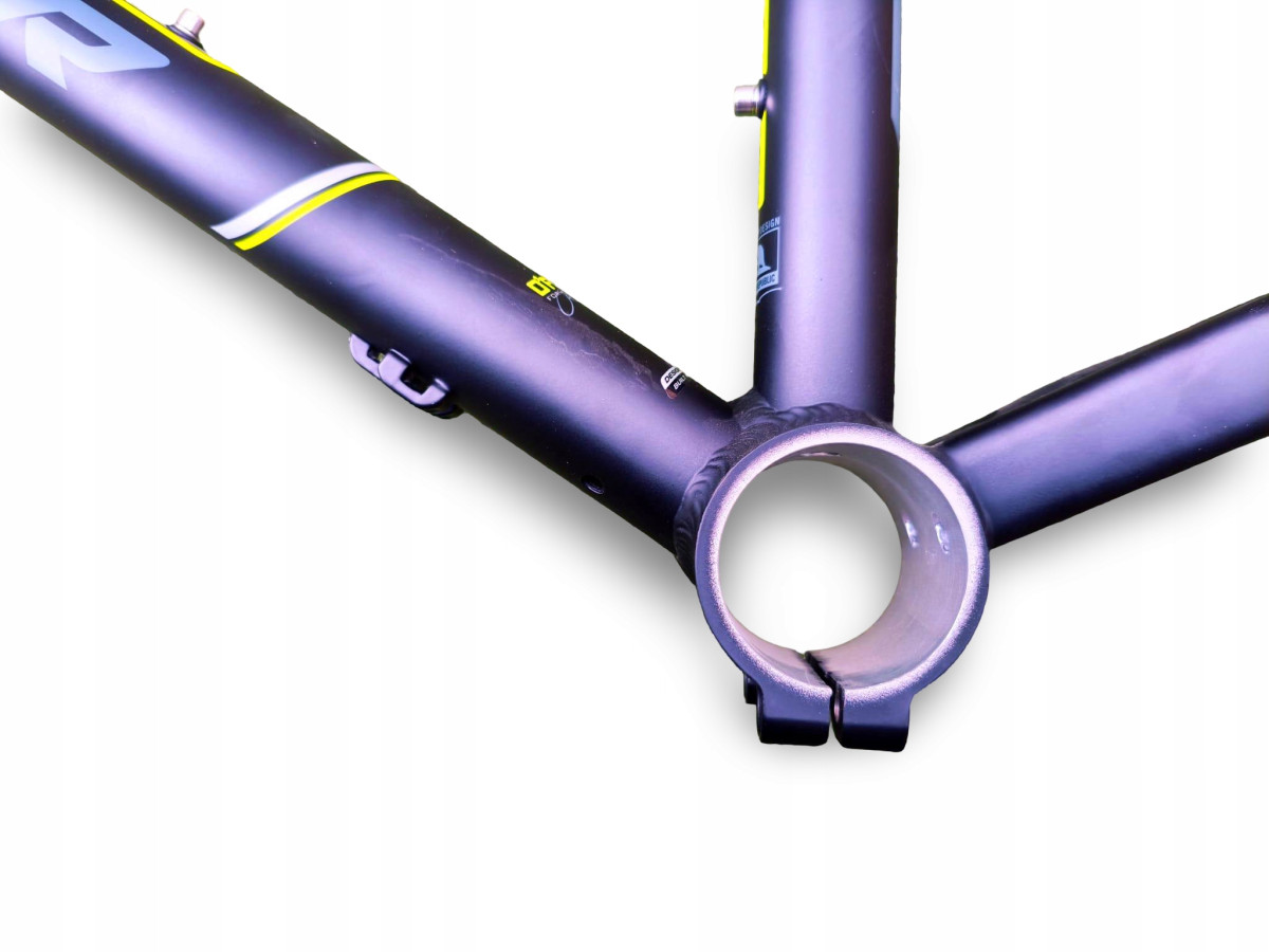 RAMA ROWEROWA MIEJSKA TREKKING BREEZER BELTWAY 11 48CM PASEK GATES