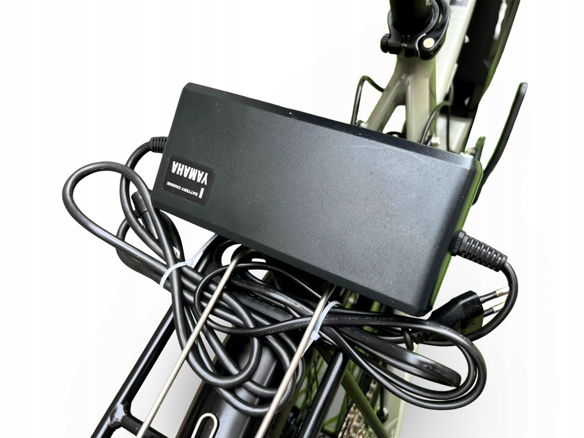 ROWER ELEKTRYCZNY TREKKINGOWY WINORA Y420.X ROZMIAR 48CM KOŁA 28" YAMAHA