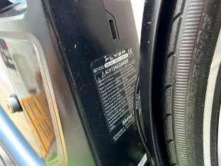 ROWER ELEKTRYCZNY MIEJSKI FLYER RAMA 50CM KOŁA 26" NEXUS 8S PANASONIC 540WH