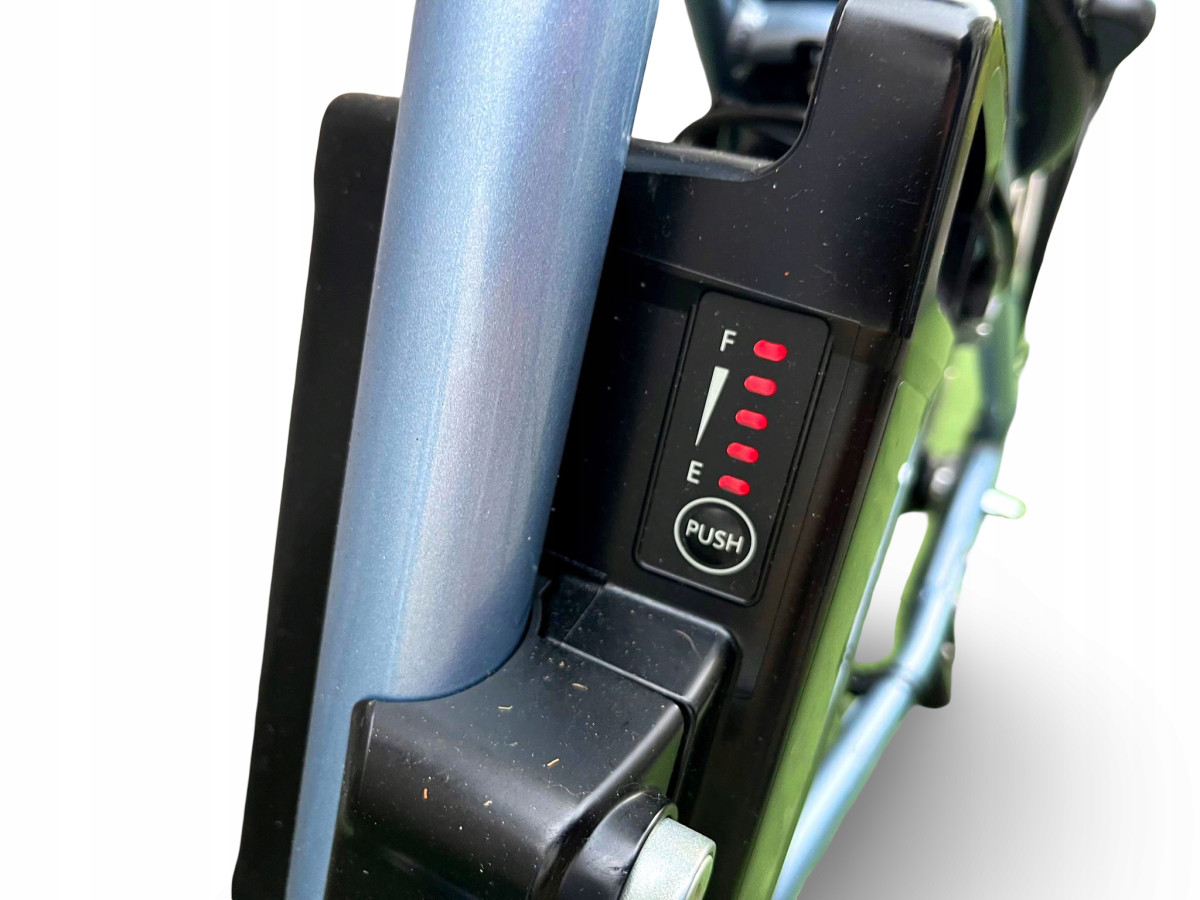 ROWER ELEKTRYCZNY MIEJSKI FLYER RAMA 50CM KOŁA 26" NEXUS 8S PANASONIC 540WH