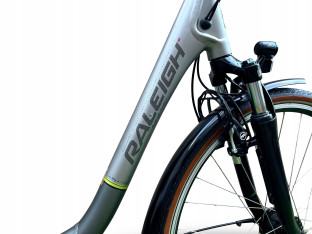 ROWER ELEKTRYCZNY MIEJSKI RALEIGH DOVER RAMA 46CM KOŁA 28" SHIMANO NEXUS