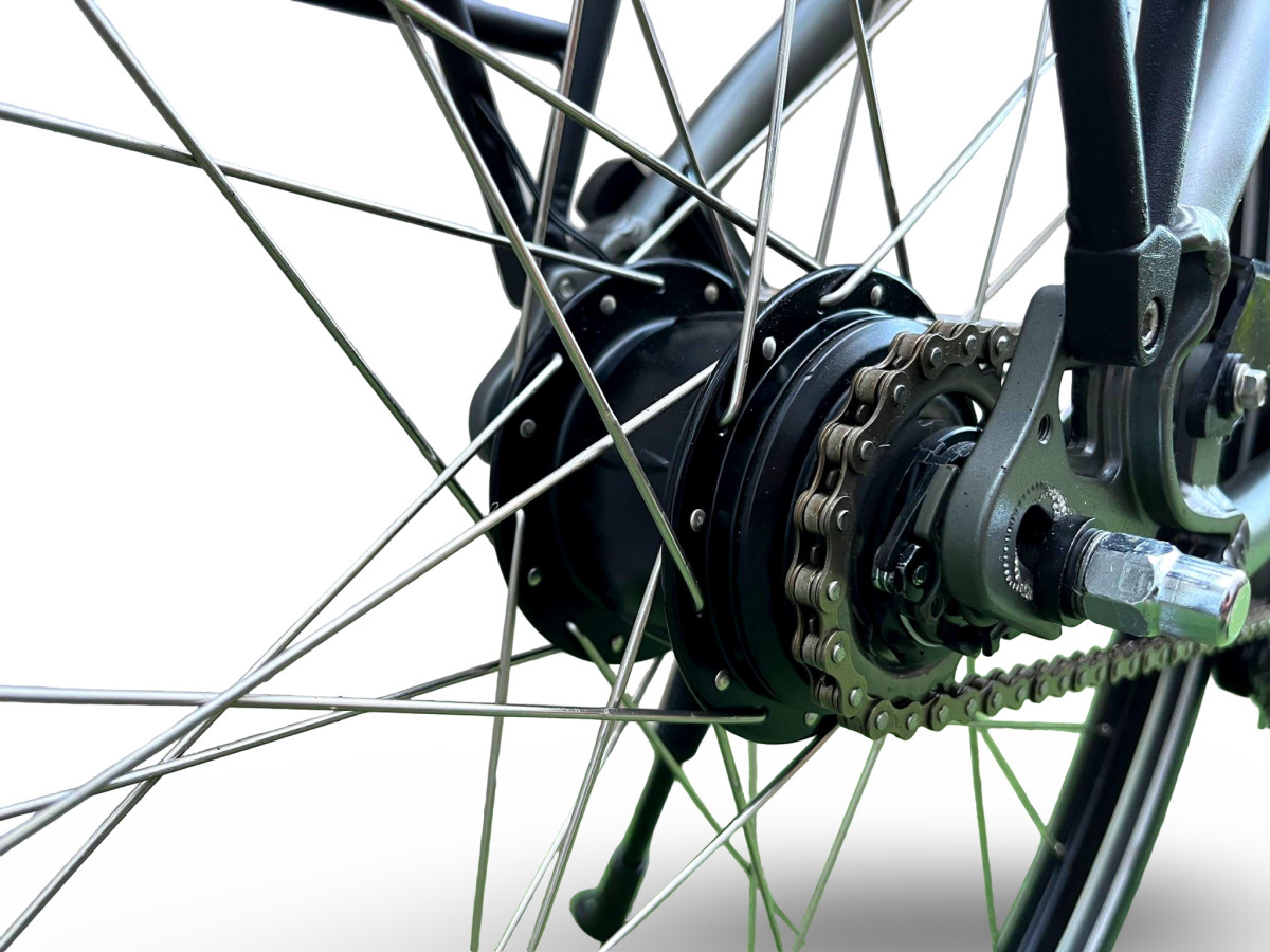 ROWER ELEKTRYCZNY MIEJSKI RALEIGH DOVER RAMA 46CM KOŁA 28" SHIMANO NEXUS