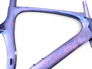 RAMA ROWEROWA AERO TT TRIATHLON FUJI NORCOM STRAIGHT 1.1 55CM KARBON