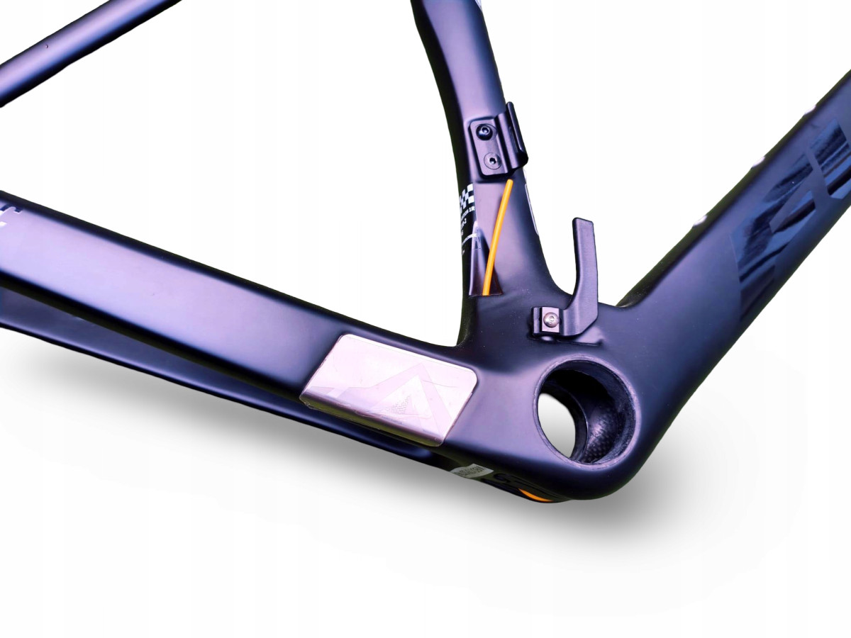 RAMA ROWEROWA AERO FUJI TRANSONIC 1.1 DISC ROZMIAR 54CM KARBON