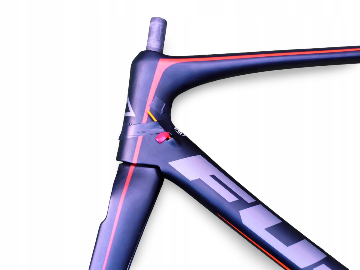 RAMA ROWEROWA SZOSOWA AERO FUJI TRANSONIC SL ROZMIAR 58CM KARBON LEKKA