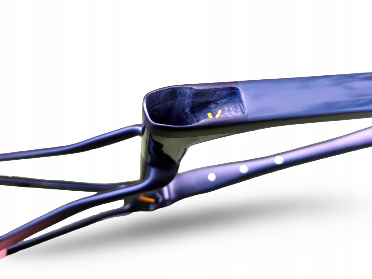 RAMA ROWEROWA AERO FUJI TRANSONIC 1.1 DISC ROZMIAR 54CM KARBON