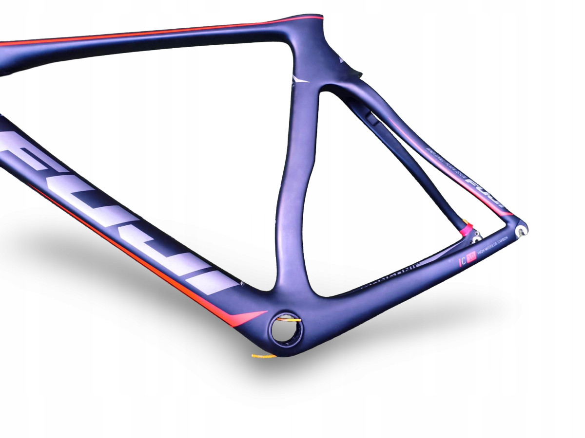 RAMA ROWEROWA SZOSOWA AERO FUJI TRANSONIC SL ROZMIAR 58CM KARBON LEKKA