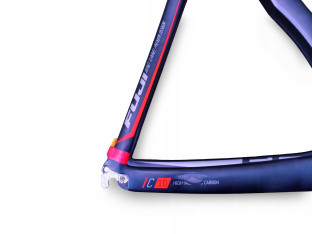 RAMA ROWEROWA SZOSOWA AERO FUJI TRANSONIC SL ROZMIAR 58CM KARBON LEKKA