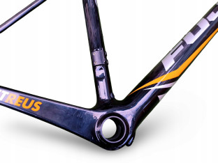 RAMA ROWEROWA SZOSOWA KARBONOWA FUJI SUPREME 2.3 ROZMIAR 47CM
