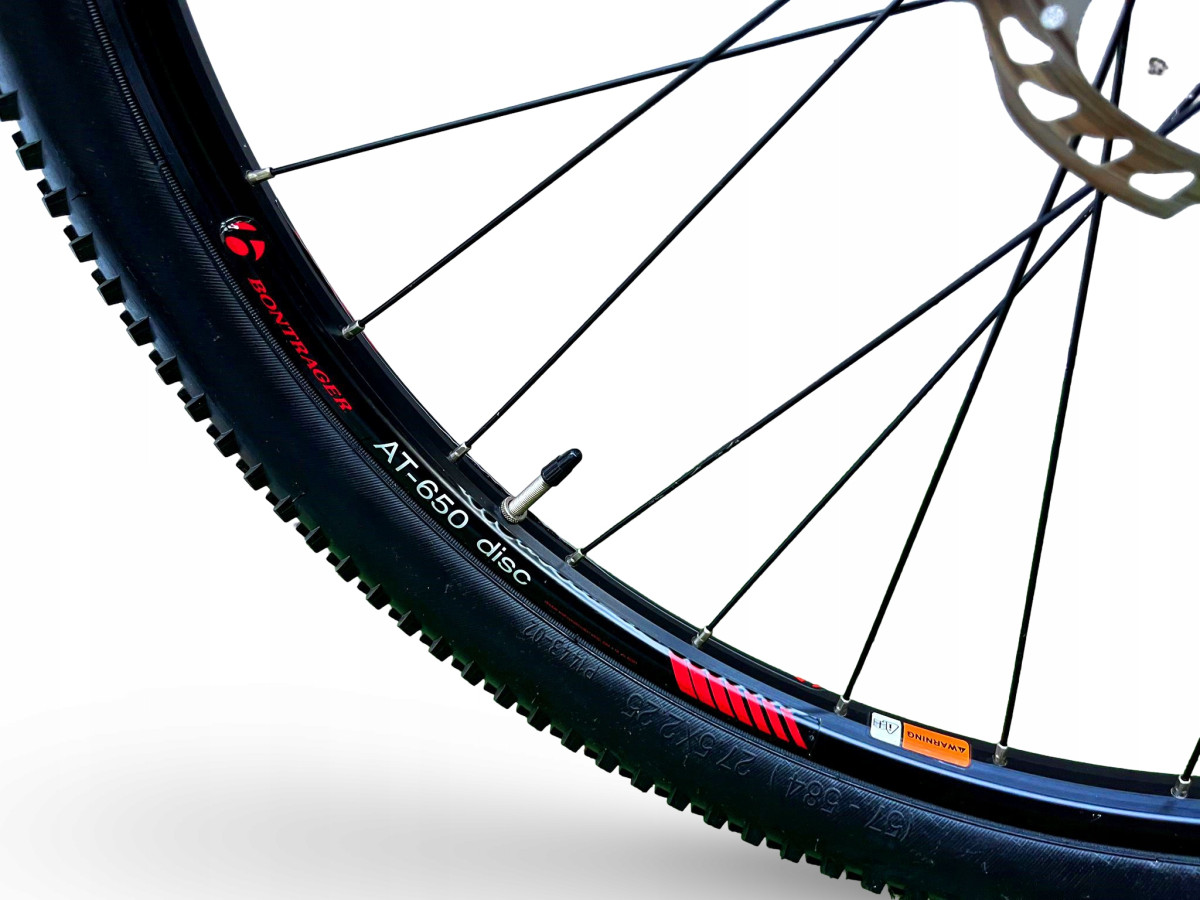 ROWER MTB TREK MARLIN 7 RAMA 14" KOŁA 27,5 SHIMANO ALTUS 3x8 HYDRAULIKA