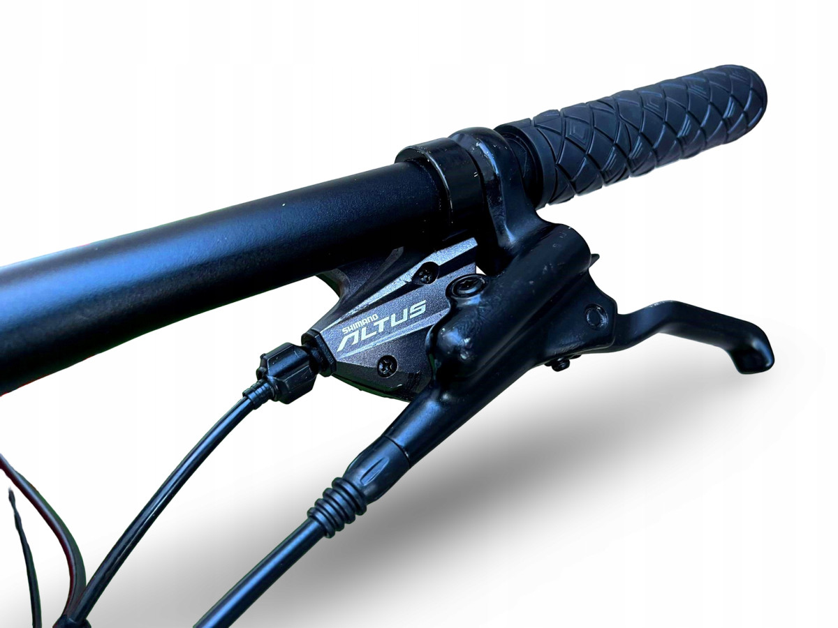 ROWER MTB TREK MARLIN 7 RAMA 14" KOŁA 27,5 SHIMANO ALTUS 3x8 HYDRAULIKA