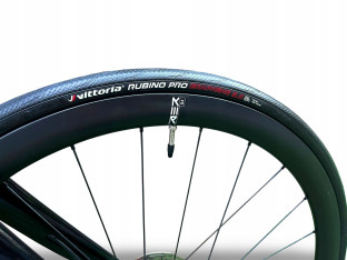 ROWER SZOSOWY KARBONOWY CERVELO R-SERIES DISC SRAM FORCE ETAP AXS 2X12