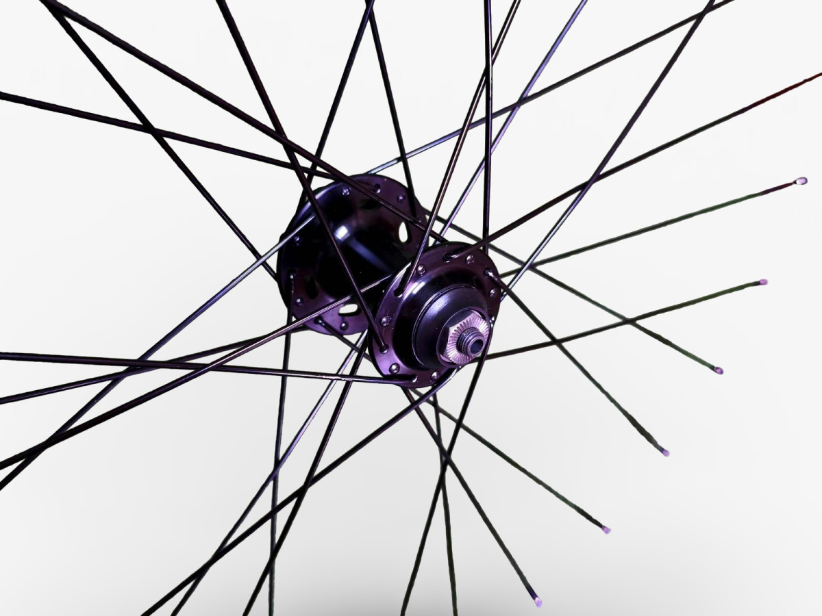 KOŁO ROWEROWE OVAL VERA CORSA DPD22 700C ETRTO 622x17 TARCZA 6-ŚRUB OŚ QR9