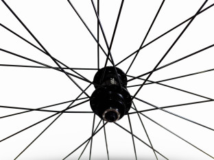 KOŁO ROWEROWE PRZEDNIE OVAL 400 27,5" ETRTO 584-23 QR9 CENTERLOCK SILVER