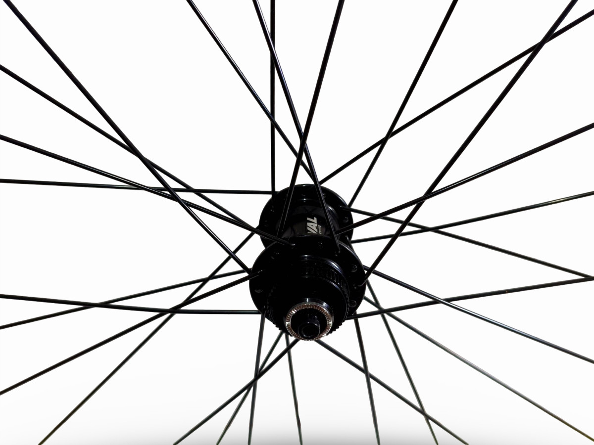 KOŁO ROWEROWE PRZEDNIE OVAL 400 27,5" ETRTO 584-23 QR9 CENTERLOCK SILVER