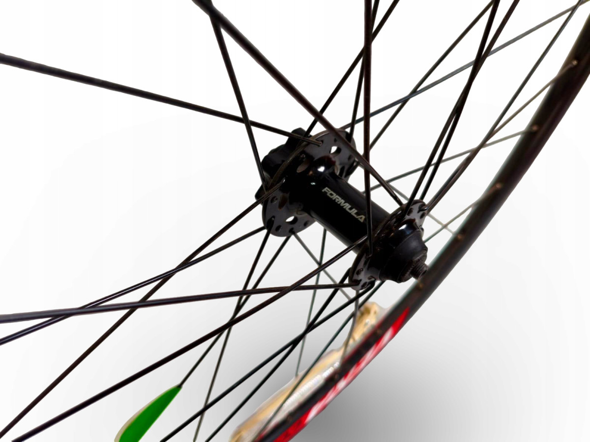 KOŁO ROWEROWE VERA CORSA DPD27 ETRTO 622-17 28" PIASTA FORMULA 6-ŚRUB QR9