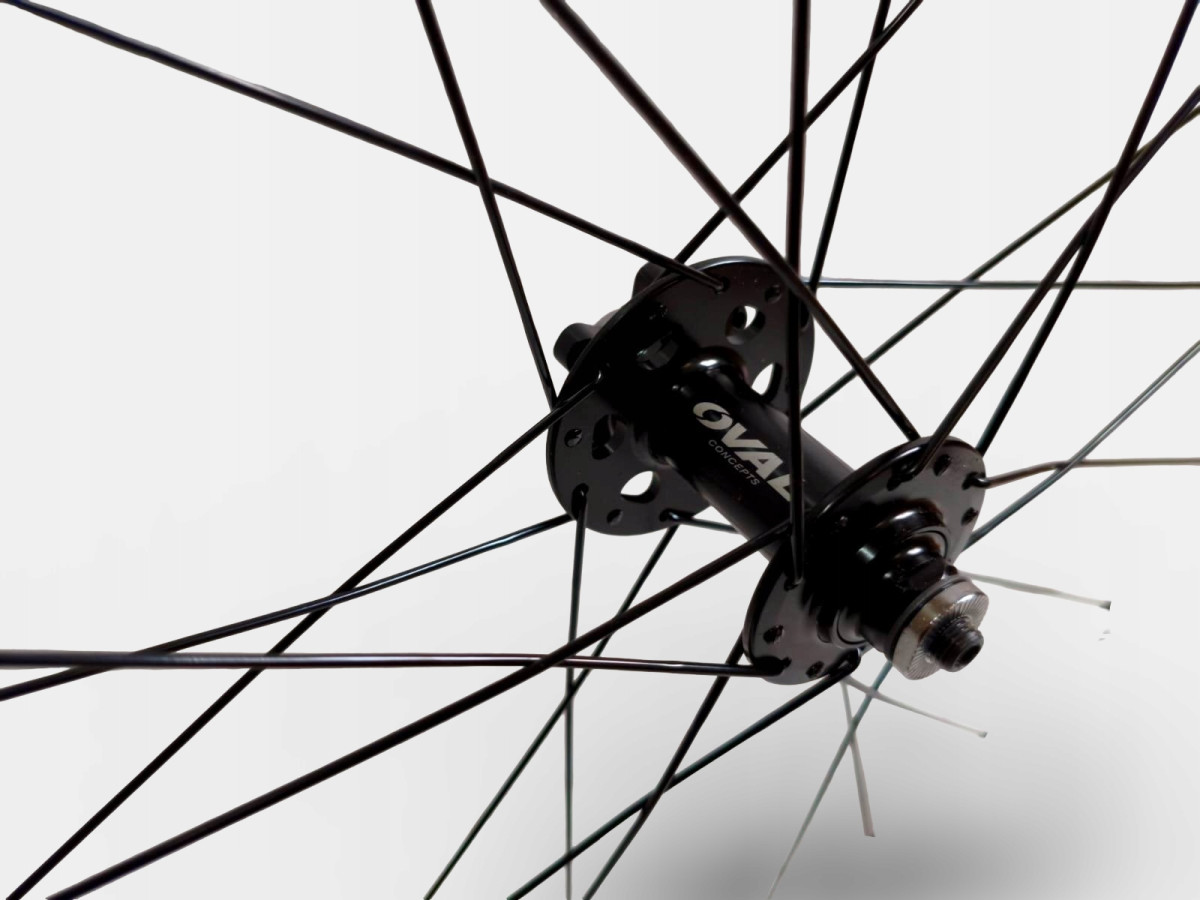 KOŁO ROWEROWE PRZEDNIE OVAL 327 28" ETRTO 622-19 TARCZA 6-ŚRUB QR