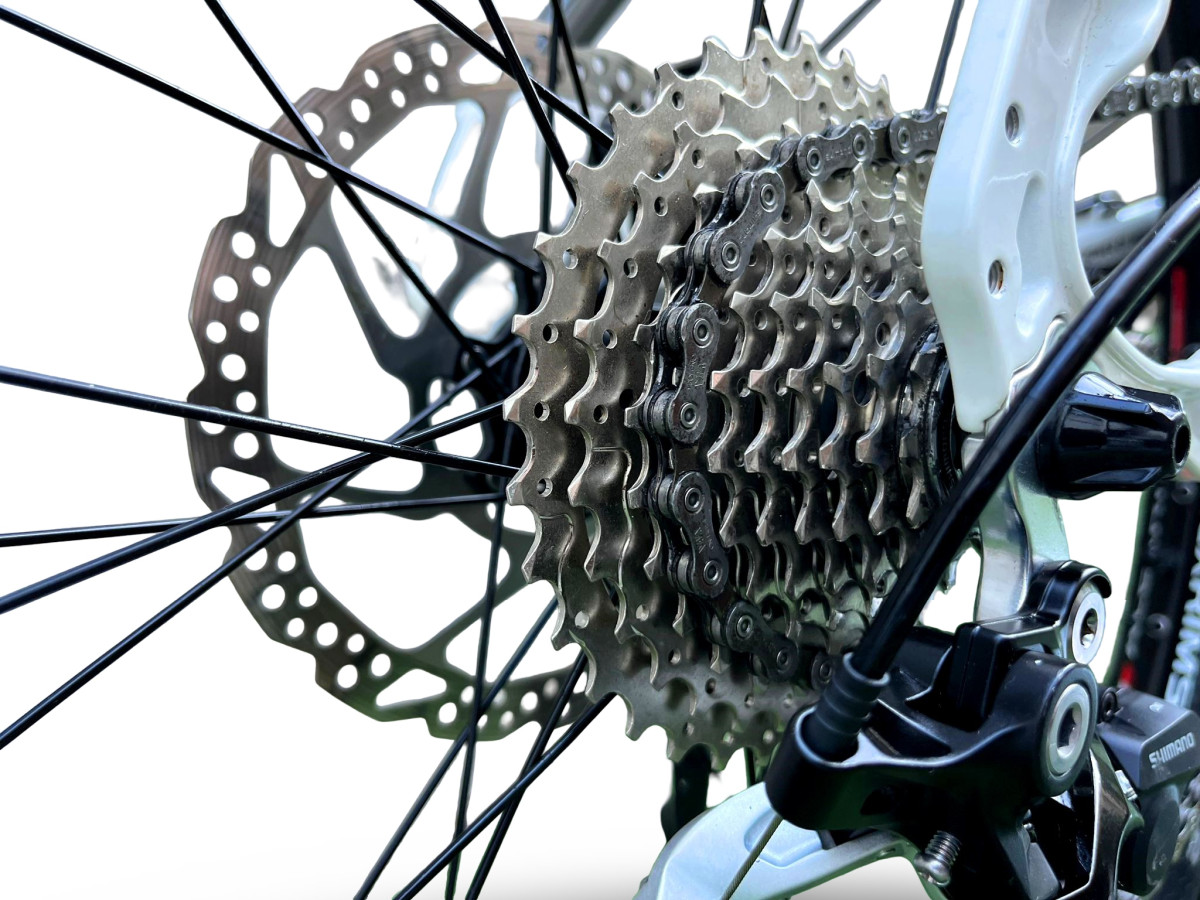 ROWER ELEKTRYCZNY MTB WHEELER I-RIDER RAMA 44CM KOŁA 27,5" YAMAHA 677KM