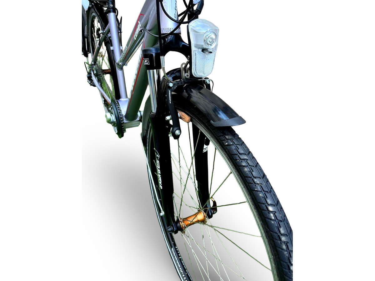 ROWER ELEKTRYCZNY E-TOTEM COMET RAMA 46CM KOŁA 28" PRZEBIEG 480 KM