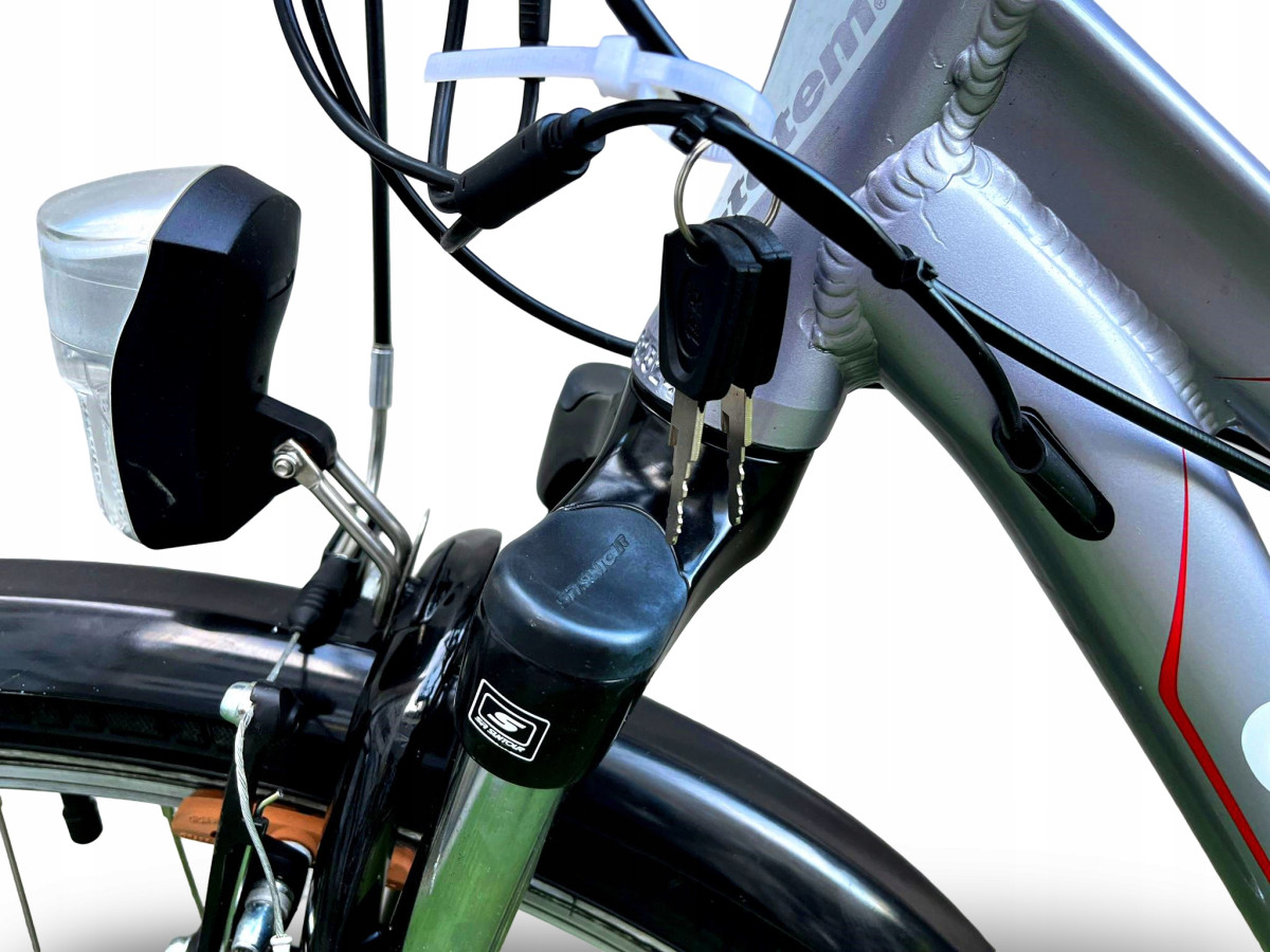 ROWER ELEKTRYCZNY E-TOTEM COMET RAMA 46CM KOŁA 28" PRZEBIEG 480 KM