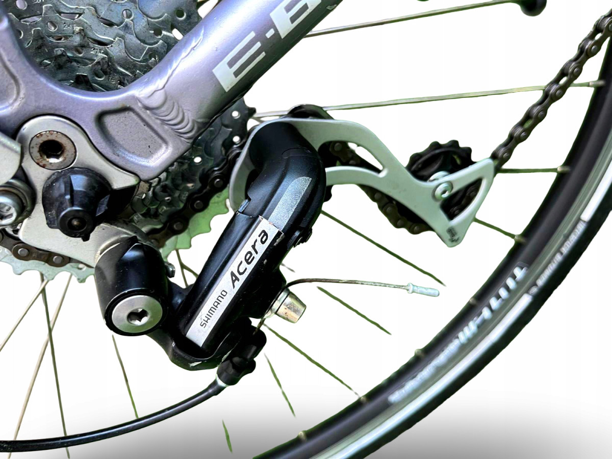 ROWER ELEKTRYCZNY E-TOTEM COMET RAMA 46CM KOŁA 28" PRZEBIEG 480 KM