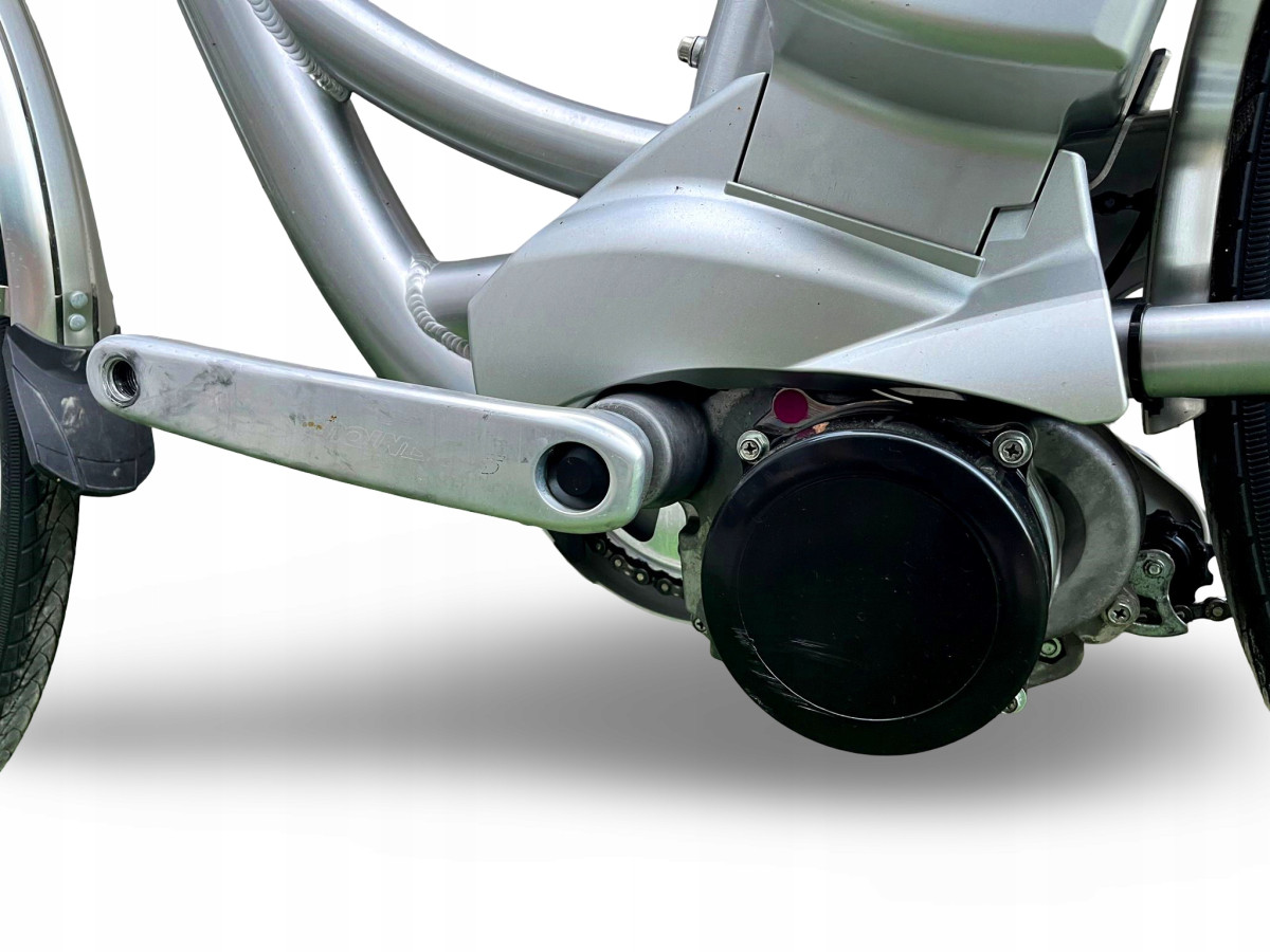 ROWER ELEKTRYCZNY FLYER RAMA 51CM KOŁA 28" PANASONIC NEXUS 8-BIEGOWY