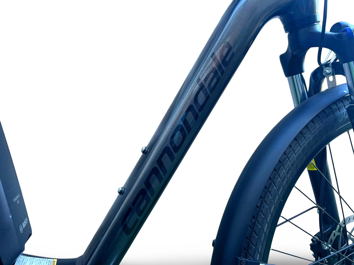 ROWER ELEKTRYCZNY TREKKINGOWY CANNONDALE MAVARO RAMA 60CM KOŁA 27,5" BOSCH